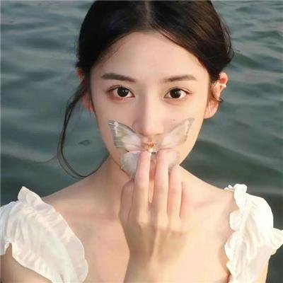 冬天的女子